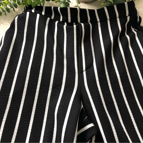 Striped wide leg pants with pockets SZ S - Picture 2 of 10